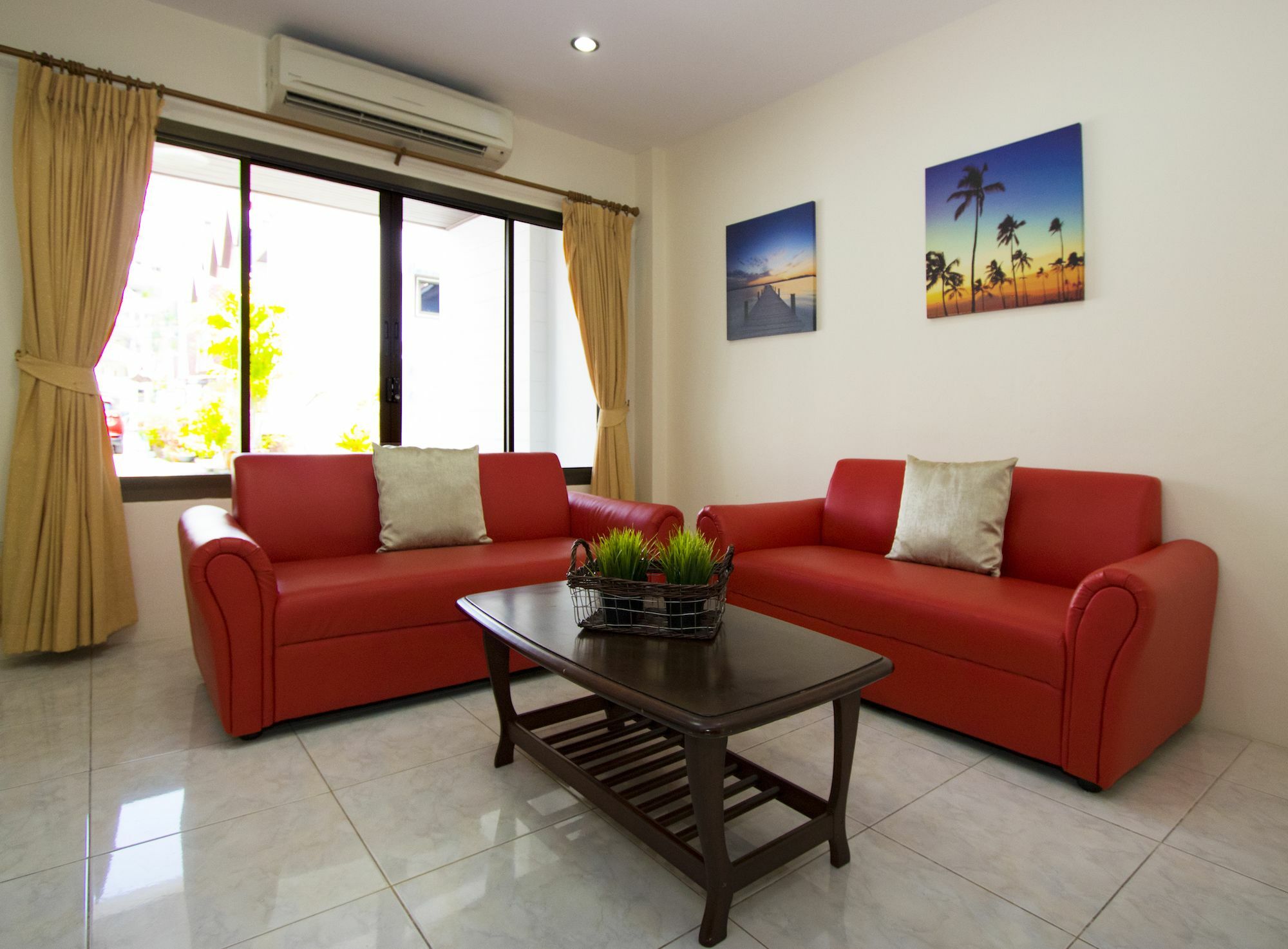 Ashford Villas Cosy Beach Pattaya Buitenkant foto