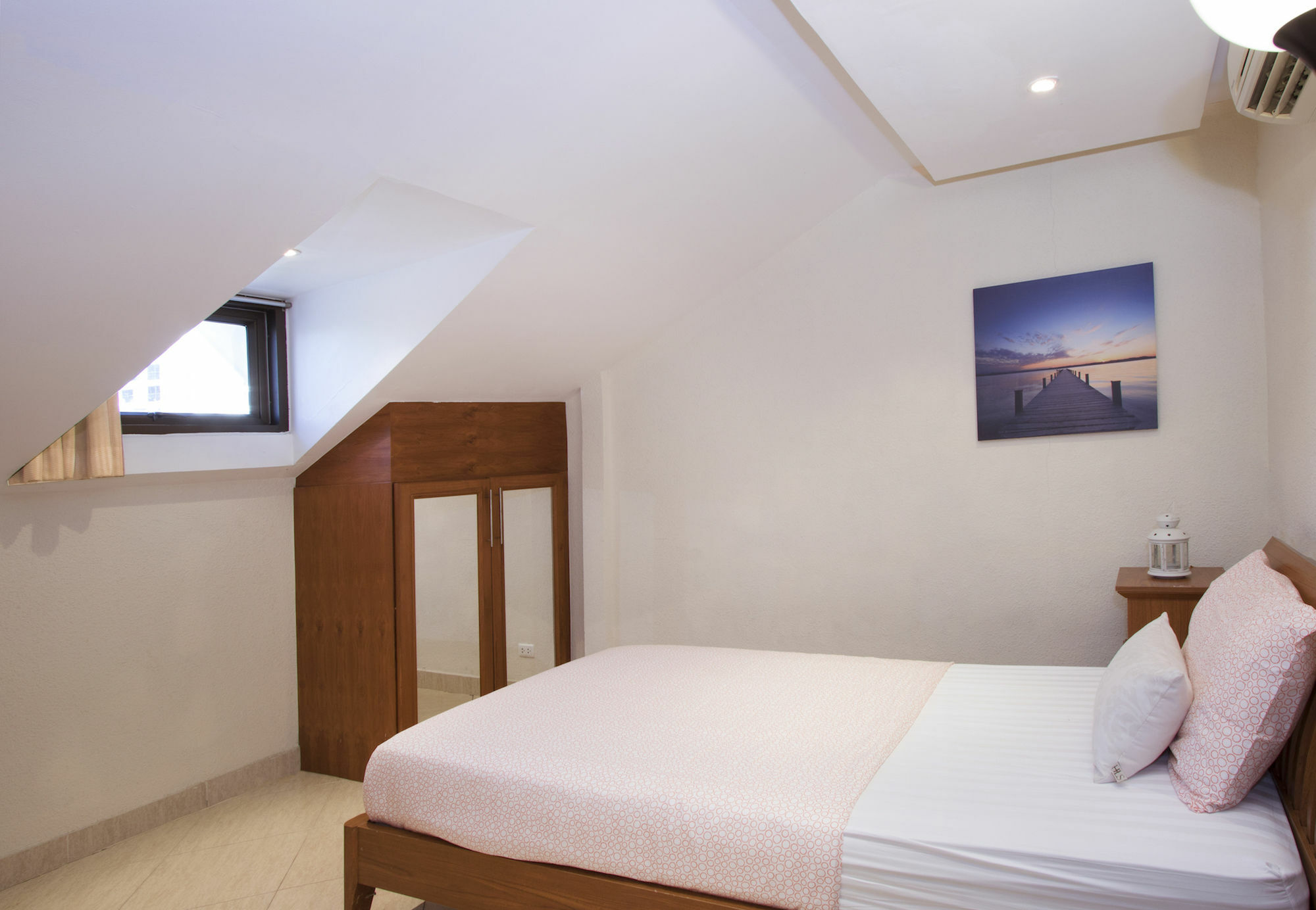 Ashford Villas Cosy Beach Pattaya Buitenkant foto